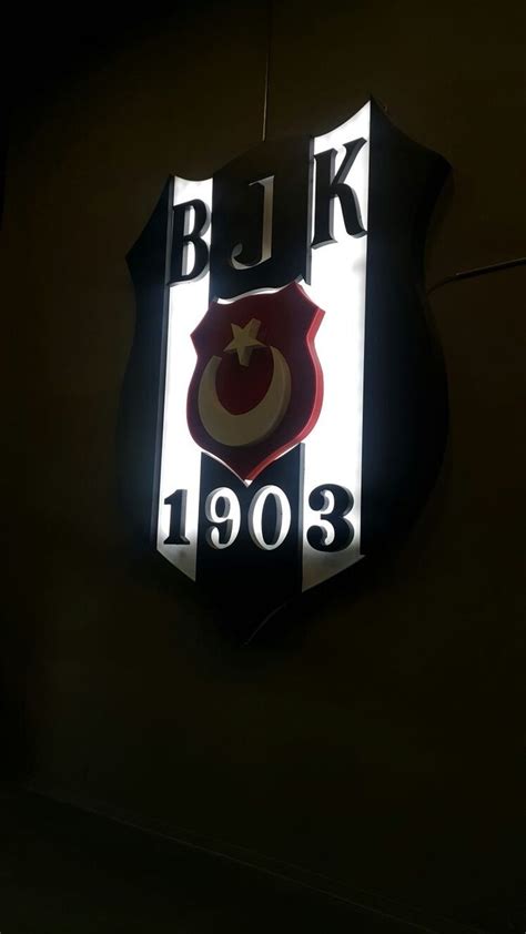 1903 besiktas wallpaper, besiktas j.k., eagle, turkish, soccer clubs. Beşiktaş wallpaper #vodafonepark #Beşiktaş | Siyahın gücü ...