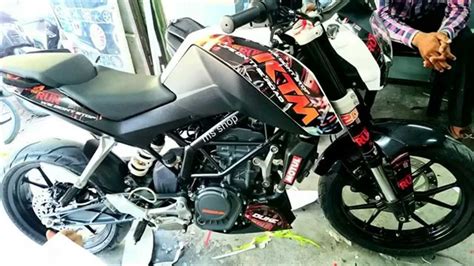 The existing design can be custom to remove, replace, change color or wordings but limited to 2 times only.if more than that additional cost will apply. KTM Duke 390 & 200 Wrap Sticker Remix MS Shop - YouTube