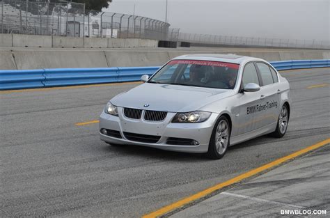 Video A Lap In Bmws Self Driving 3 Series
