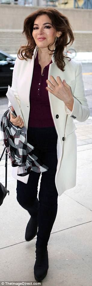 Nigella Lawson Shows Off Terrific Slimmer Figure In Canada Daily Mail Online