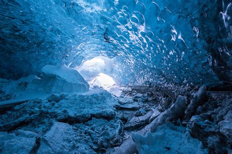 Memburu Ice Cave Glacier Terbesar Di Eropah Rarecation