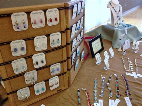 Birdy Chat Jewelry Craft Show Displays