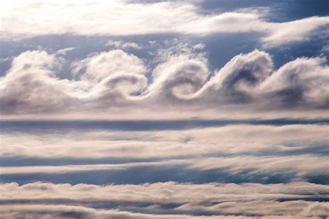 News Sciences Kelvin Helmholtz Clouds Look Like Waves In The Sky