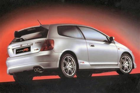 Keeping in line with honda's more traditional design is this ep3 civic type r, which breathes the same air as you and i. Honda Civic Type R EP3 Buying Guide & History - Garage Dreams