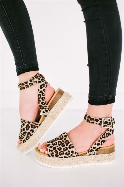 Cute ballet flats are a great addition to your wardrobe because you can wear them with any outfit. Womens flats in leopard print at Discounted Prices for ...