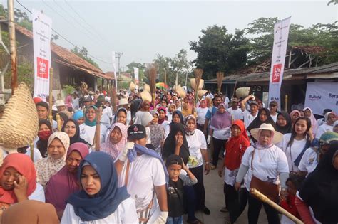 Wujudkan Kampung Sehat Pertamina Dan Warga Desa Mukti Jaya Gelar Bersih Kampung Majalahcsr Id