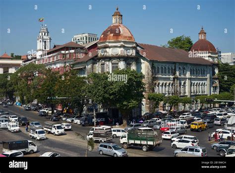 Strand Road Yangon Hi Res Stock Photography And Images Alamy