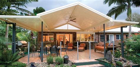 Living in a harsh climate takes its toll on outdoor structures, but our vertical roof metal carports can handle it all. Multispan Gable Melbourne Stratco Geelong Verandah End Of ...