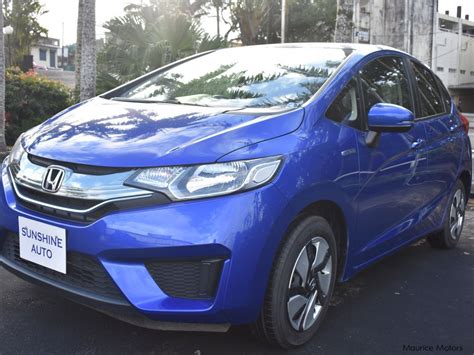 Try filtering for specific trims or. Used Honda Fit Hybrid | 2014 Fit Hybrid for sale | Eau ...