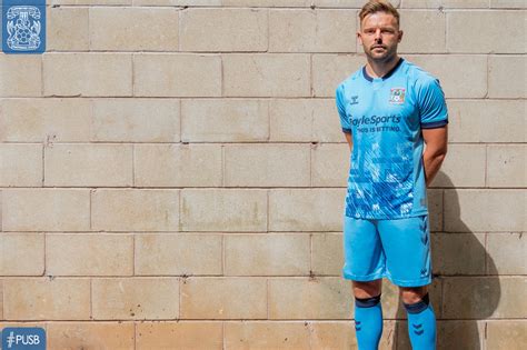 We hope he will be able to make it back to coventry for the forthcoming tributes and funeral for in 2012 nick confided that he saw the move to coventry as a bit of a gamble but it certainly paid off as. Coventry City 2020-21 Hummel Home Kit | 20/21 Kits ...