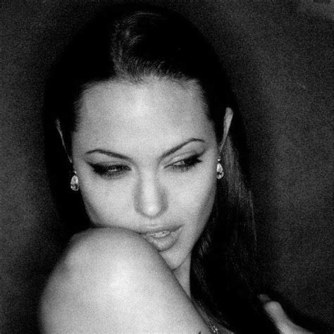 María On Twitter Angelina Jolie