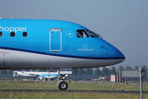 Klm Pilot Waving Hand From Cabin Crew Editorial Stock Image Image Of