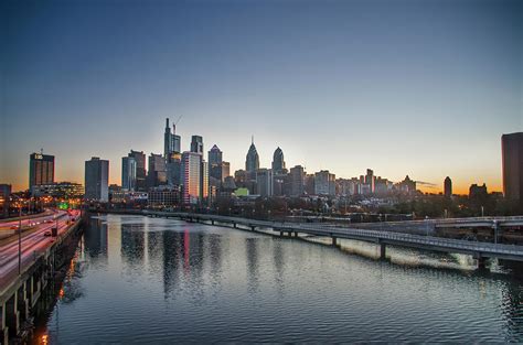 Philadelphia At Dawn From The South Street Bridge Photograph By