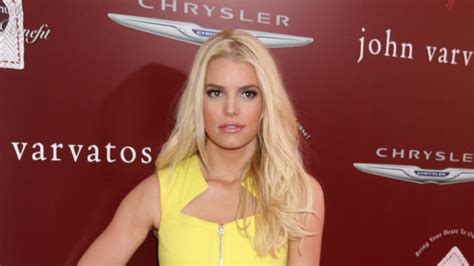 Photo Jessica Simpson Shows Off Hot New Beach Body Sheknows