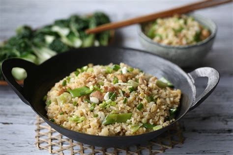 I think it has something to do with the aroma of fried salted dish and bean sprouts. Chinese fried rice with salted fish and chicken recipe ...