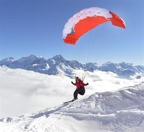Paragliding Isnt Just For Summerthe Snowy Mountains Can Be Discovered