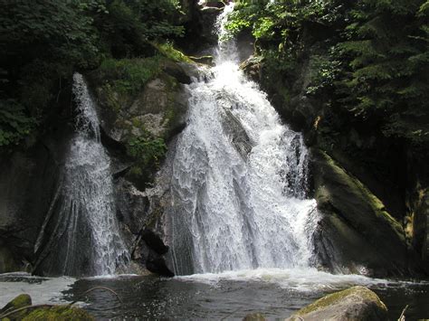 무료 이미지 자연 폭포 흐름 물줄기 Wasserfall 물 특징 Triberg 2272x1704