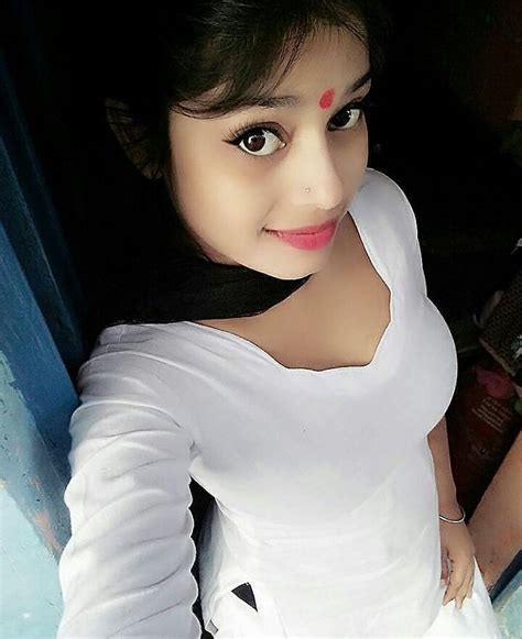 Desi Beauty Selfie Telegraph