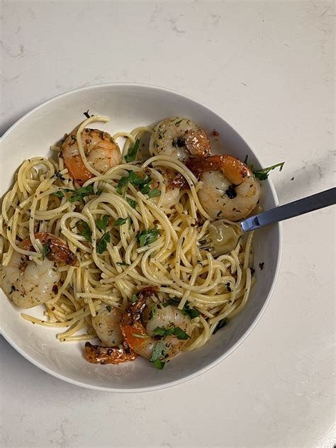 Satisfying Garlic Shrimp Pasta Dinner Itsryannnicole