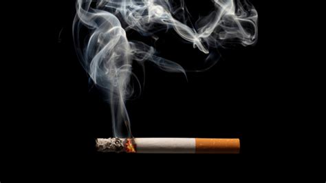 ชาวรัสเซียโวยกฎหมายใหม่ ห้ามสูบบุหรี่ที่ระเบียงสู้ไฟไหม้