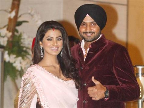 Pregnant Or Otherwise It’s Not Easy To Stay With A Woman Harbhajan Singh Bollywood