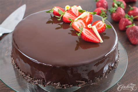 See more ideas about christmas baking, christmas food, recipes. Strawberry Chocolate Mirror Cake :: Home Cooking Adventure