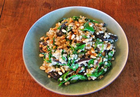 Follow the instructions on your box. Pearl Couscous with Mushrooms, Spinach and Feta | Spinach ...