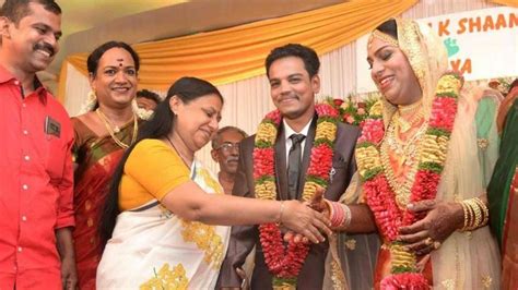 Braving Hurdles Transsexual Couple Ties The Knot In Kerala Newsbytes
