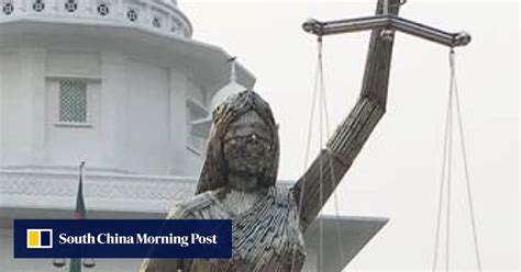 Bangladesh Pulls Down Supreme Courts ‘un Islamic Statue Of Lady Justice South China Morning Post