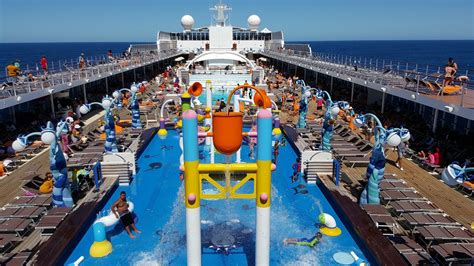 Diese kreuzfahrt bietet die möglichkeit, länder und menschen kennenzulernen, die mit dem meer und seiner tausendjährigen. Boat Cruises from Cape Town