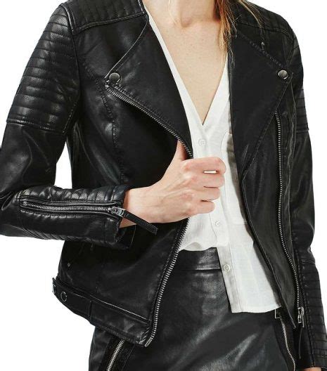 Fashion Model Martha Hunt Street Style Black And Pink Leather Jacket In