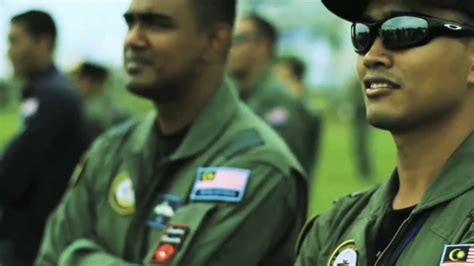 Angkatan tentera malaysia (atm) telah merangka pelan tindakan pengurusan dan pengendalian vaksin yang bakal diterima bermula ahad. Malaysian Armed Forces - Angkatan Tentera Malaysia - YouTube