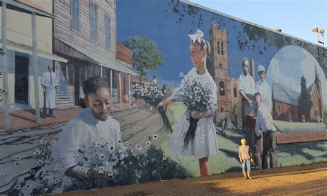 Wandering His Wonders The Murals Of Dothan Alabama