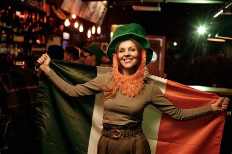 Dia De São Patrício A História E A Festa Da Irlanda Que Conquistou O Mundo W Radio Brasil