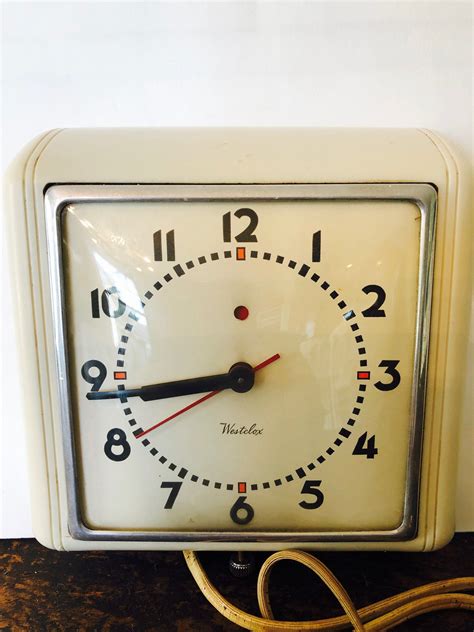Vintage Electric Westclox White Metal Kitchen Clock Dunbar Etsy