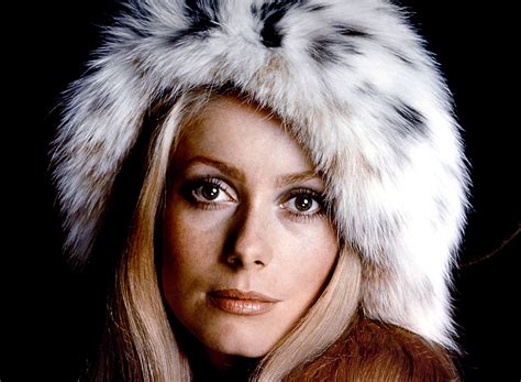 Catherine Deneuve Young Photos Juliet A Young Catherine Deneuve