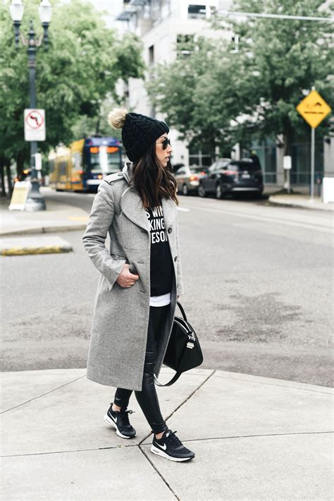 How To Pull Off Athleisure Wear 30 Outfit Ideas Crystalin Marie 30