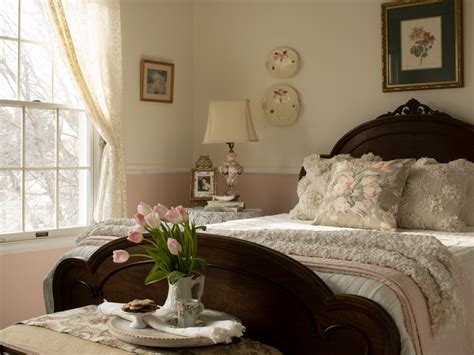 An English Country Bedroom Inspired By Jane Austens Emma