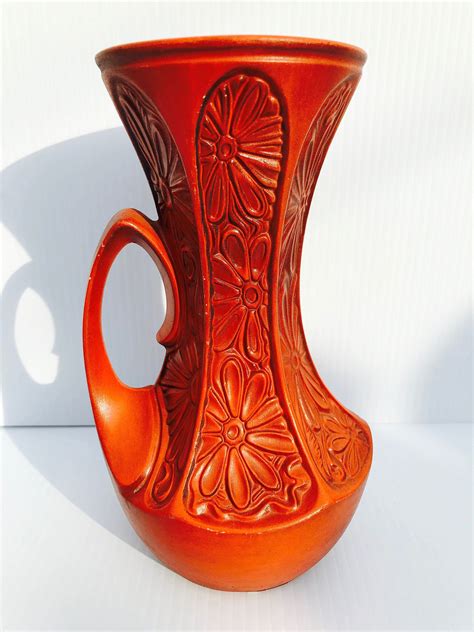 Vintage Mccoy Usa Pottery 619 Red Flora Handled Vase From Etsy