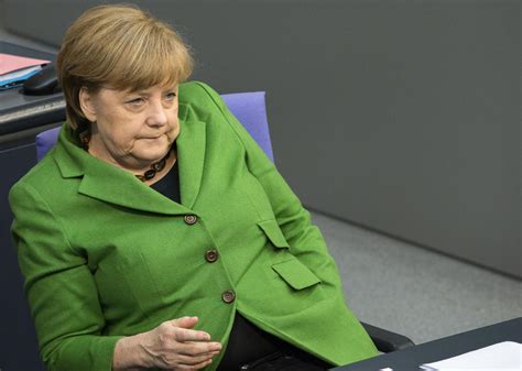 Angela Merkel Nuda Spunta Una Foto Senza Veli Della Cancelliera