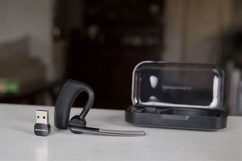 Plantronics Voyager Legend Uc Is Almost The Perfect Bluetooth Headset
