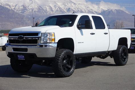 The good the 2014 chevrolet silverado high country boasts a high level of standard tech between its mylink system, onstar telematics, and bose audio. lifted 2014 Chevrolet Silverado 2500 LT crew cab for sale