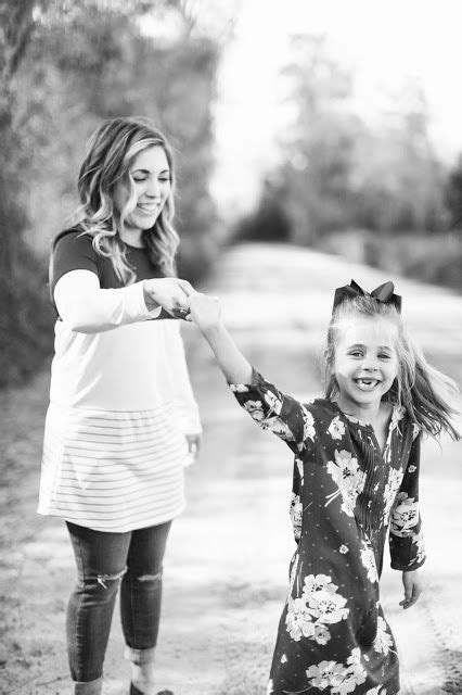 6 year old girl photo ideas and poses photography mother and daughter images photography