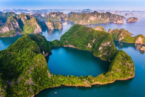 Halong Bay Perla Del Vietnam Cosa Vedere Vacanze In Vietnam