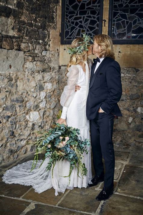 Inside Celebrity Hairdresser Nicky Clarkes Star Studded Wedding To Kelly Simpkin