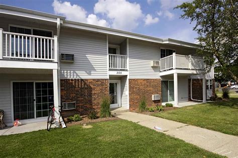 Village Green East Apartments Janesville Wi 53546