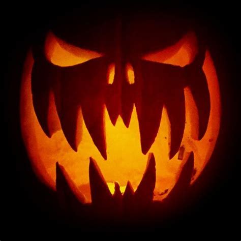 20 Easy Scary Pumpkin Ideas