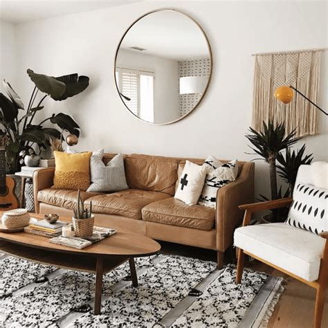nice simple apartment decoration ideas homepiez small living