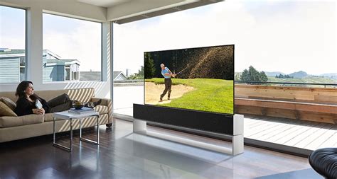טלוויזיה חכמה עם מסך נגלל 65 4k Oled מבית Lg אל ג י דגםsignature Oled65r1 חשמל נטו