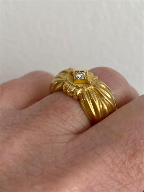 Awesome Vintage 18k Yellow Gold Diamond Bow Ring By Seidengang 015ct